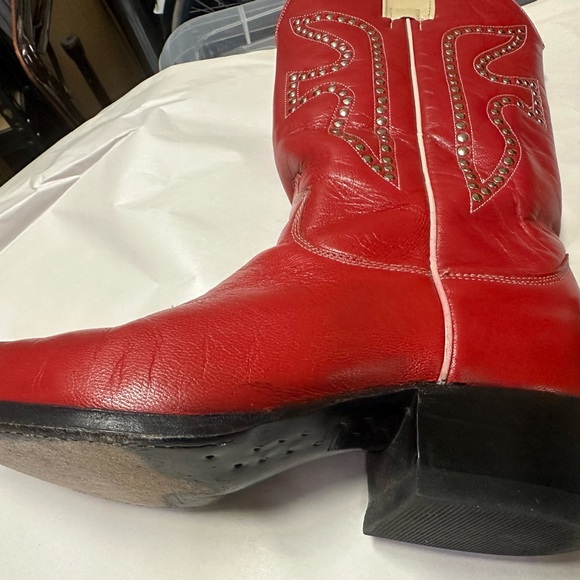 Frye cowgirl boots size 10.  True red with beige tan accent.  beauties! - Picture 3 of 5